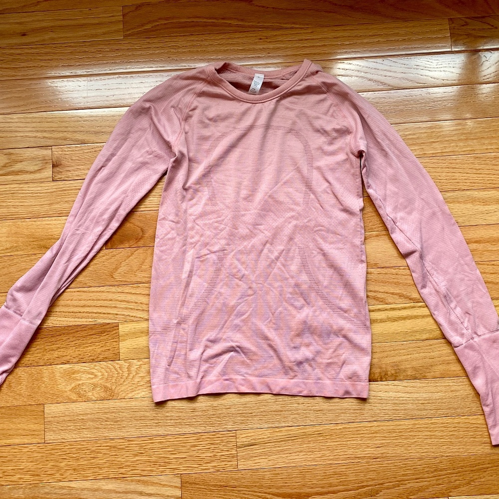 Lululemon Swiftly Tech Long Sleeve Size 2 Pink